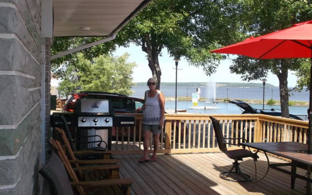 Haileybury Beach Motel