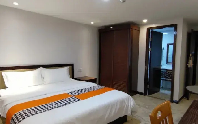Sky Garden Hotel