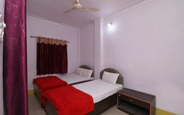 Amrapali Guest House