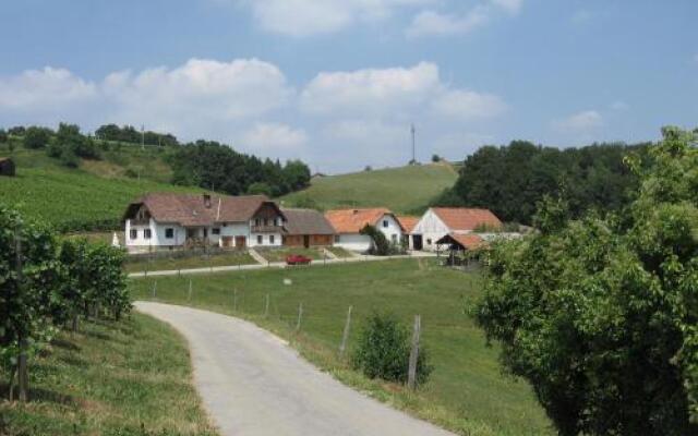 Tourist Farm Lovrec