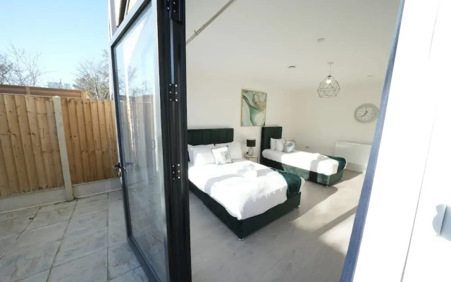 Ealing Broadway Great Stay