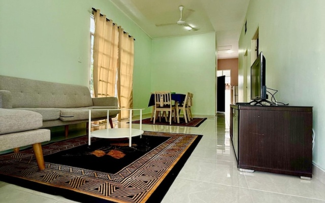 Homestay Selesa KPP Guesthouse – Guest Rooms – Kuala Terengganu