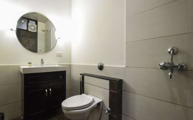 OYO 15946 Hotel Barog Villa