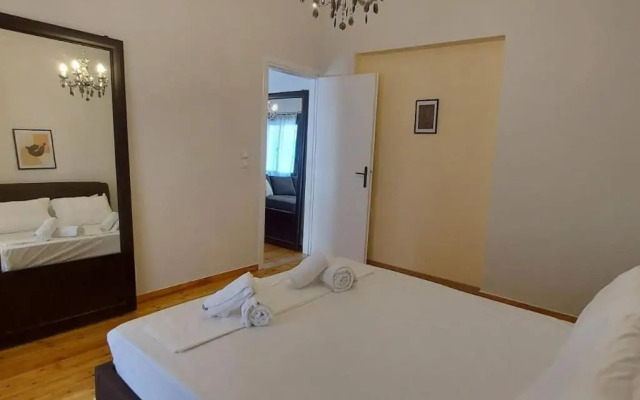 Spacious Beauty in Athens, 55m2, Metro 7'