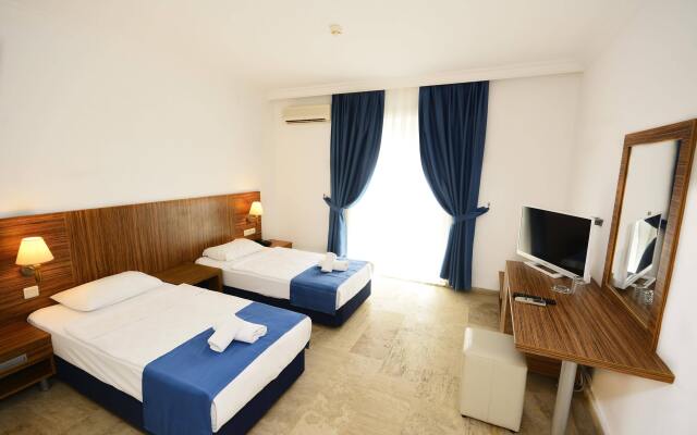 Ladonia Hotels Luna Beach Resort