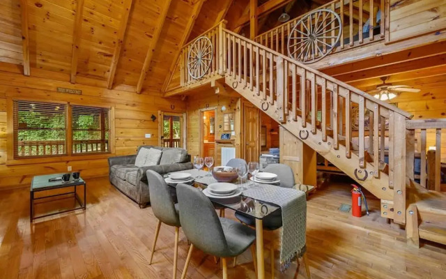 Sunrise Woods Retreat