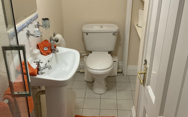 Number 52 Bed & Breakfast