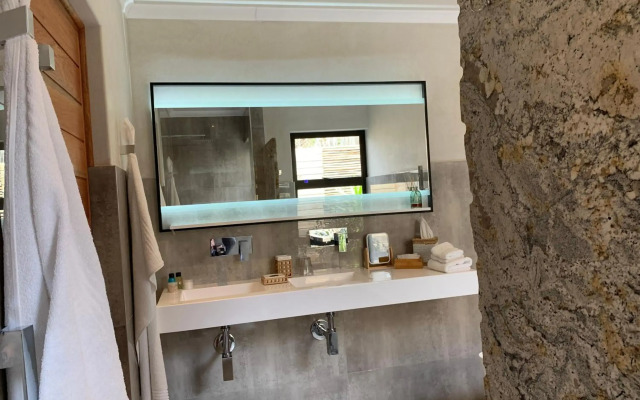 African Rock Hotel & Spa, a "Boutique Lifestyle Resort"