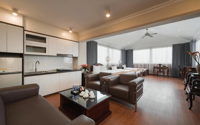 Hanoi Little Town Hotel