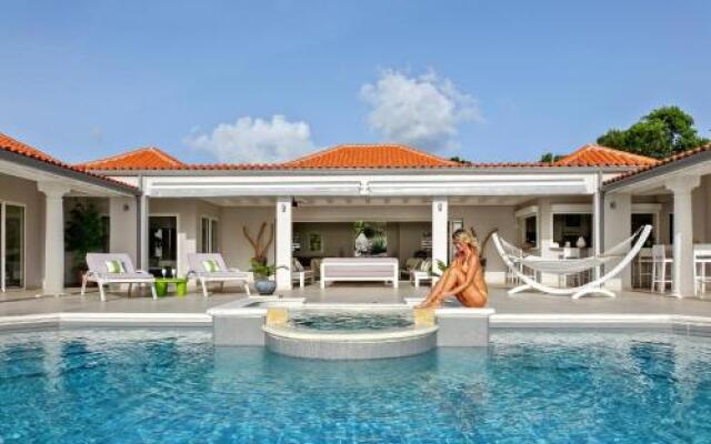 Seafacing Villas Apartments Rentals