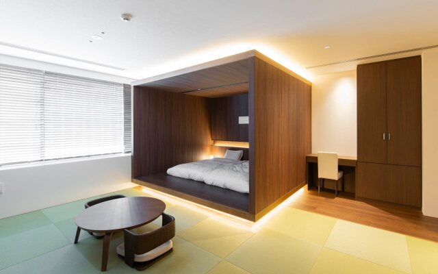 FIRST CABIN KANAZAWA Hyakumangoku Dori