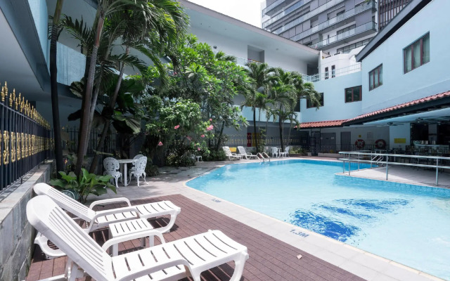 VIP Hotel (SG Clean Certified)