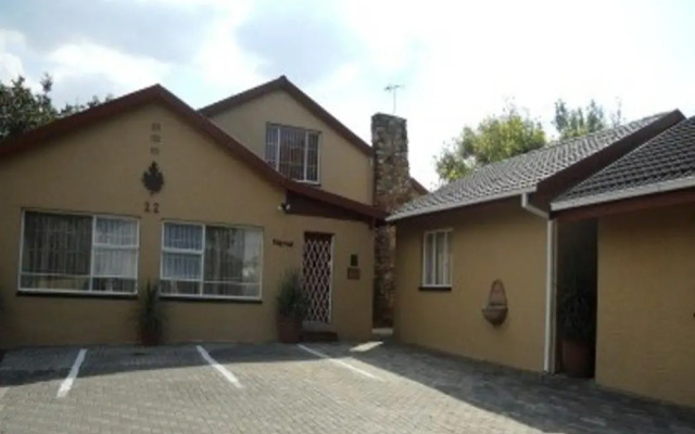 The Maple Village Guest Lodge Bed & Breakfast