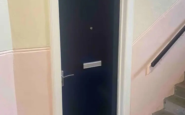 Dundee - 1 Bed - Sleeps 4 - Free Parking