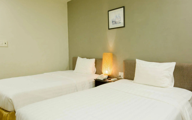 Sunflower Hotel