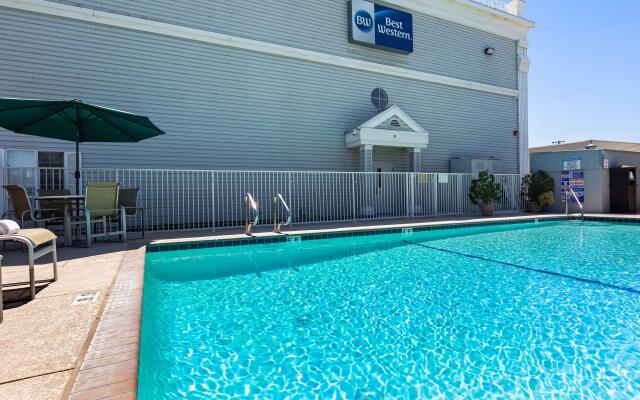 Best Western Executive Inn