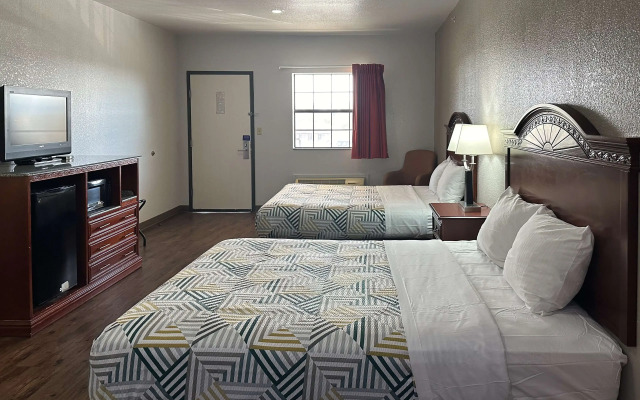 Motel 6 Atoka, OK