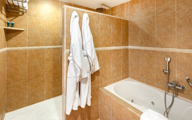 Zante Plaza Hotel
