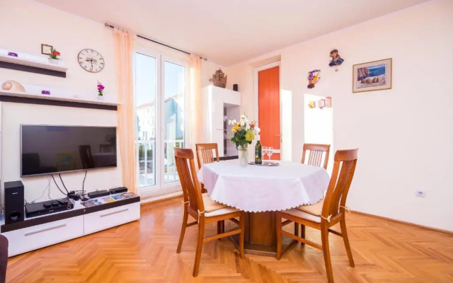 Apartment Ruby