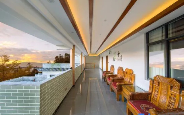 TengChongOld Tree Sentiment Homestay – Hotel Rooms – Baoshan