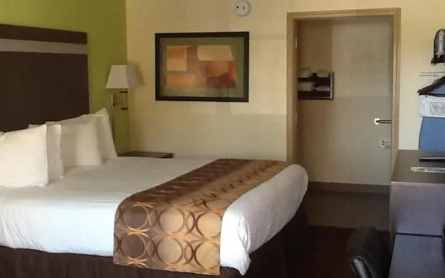 Muskogee Inn And Suites