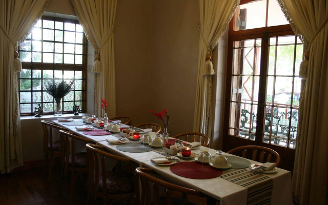 88 Baron van Reede Guesthouse