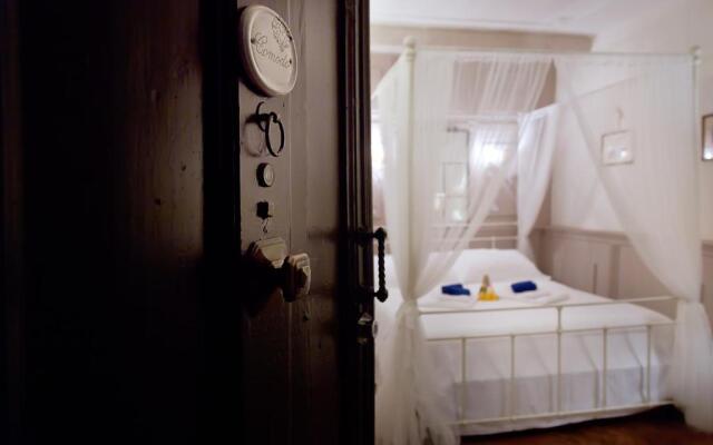 Oltrarno Florence Apartment