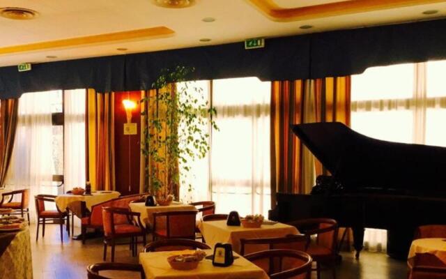 Hotel Grazia Deledda