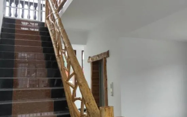 the Countryside Waterfall Homestay