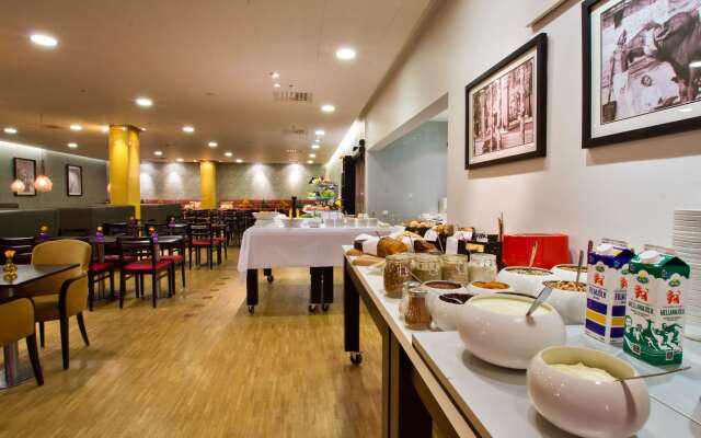 Best Western Plus Time Hotel