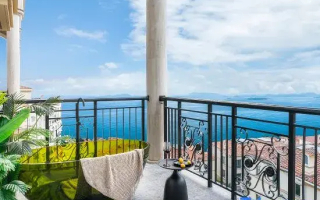 Qushu Adaman · Sky Villa
