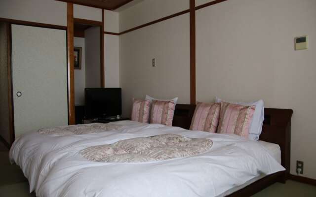 Miyajima Hotel New Kotobuki