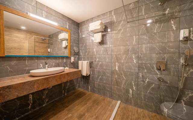 Miarosa Kemer Beach Hotel