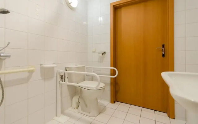 A4 Airport Kraków Morawica