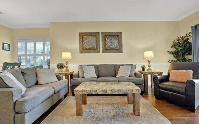 Magnolia North 4880-101