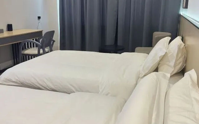 Urba Hotel (Shijiazhuang Jinzhou Station Century Plaza Branch) – Guest Rooms – Shijiazhuang