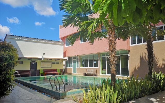The Wonders Hotel