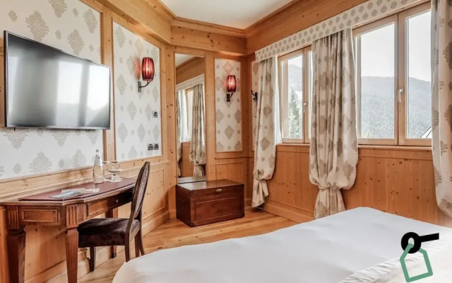 HOTIDAY Room Collection - Campiglio Pradalago