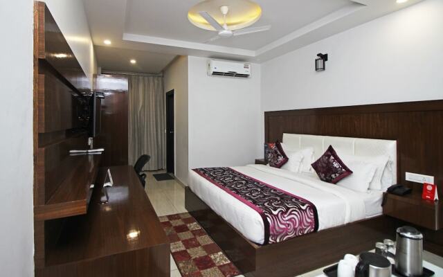 OYO 9451 Hotel Prem Ratna