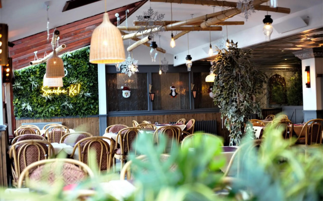 The Highfield Hotel