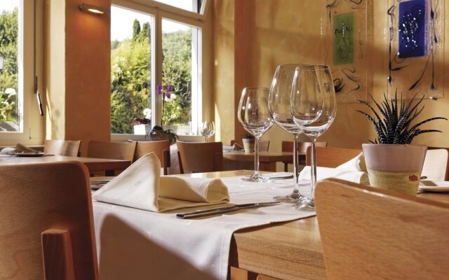 La belle vue - Boutique Hotel & Café