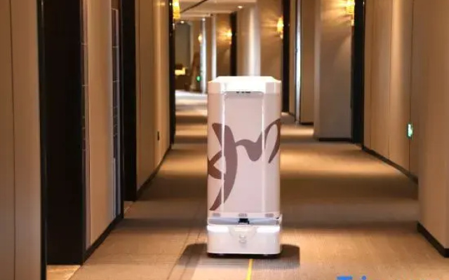 Home Inn Select (Chuxiong Nanhua High-speed Railway Station Hotel)