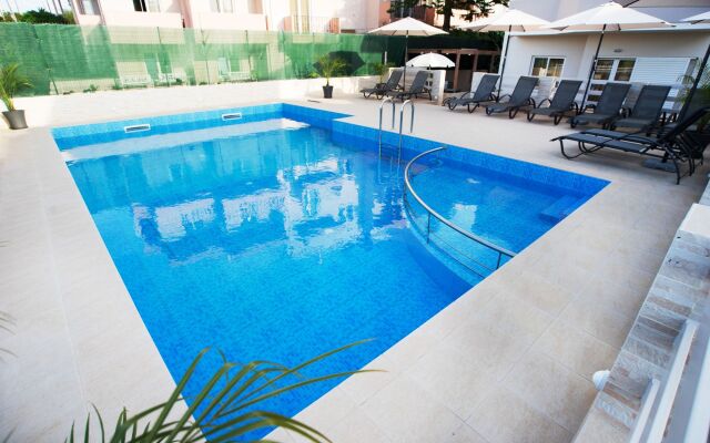 Naiades Luxury Apartments