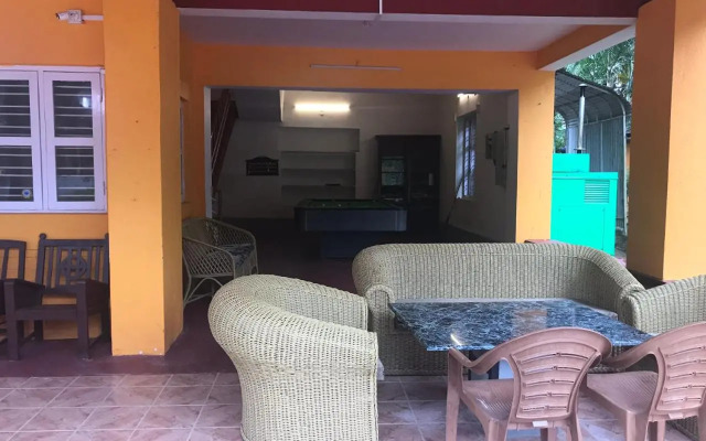Sherlock Retreat - Yamini Green