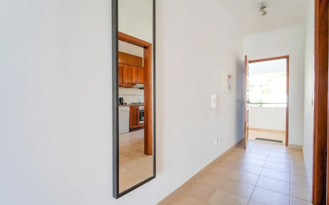 Apartment in a Luxurious Complex in the Center