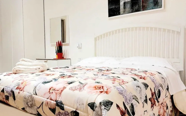 B & B Ideal Suite 41