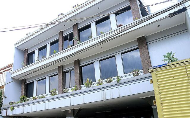 ZEN Rooms Akbar Kebon Kawung