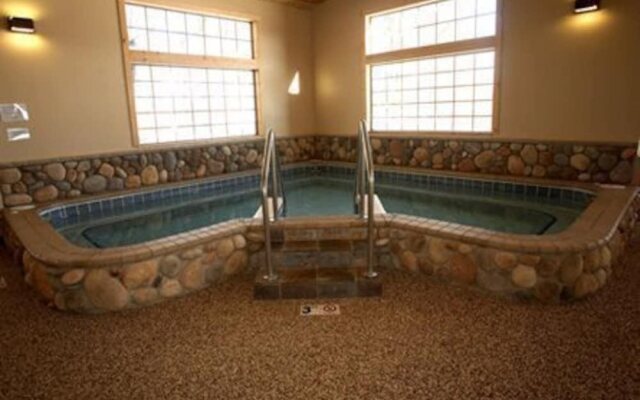 Whitefish Lodge and Suites