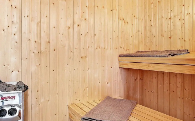 18 Person Holiday Home in Hojby