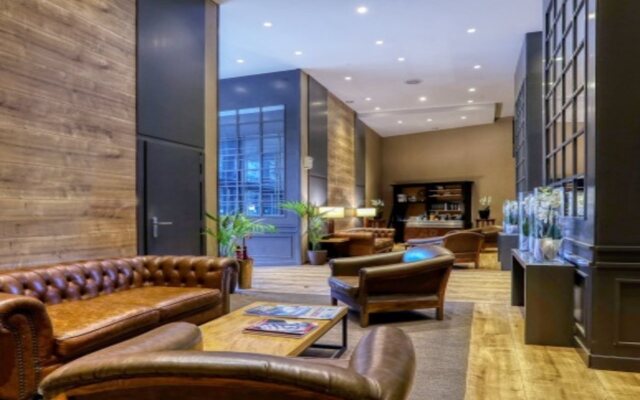 Guitart Grand Passage